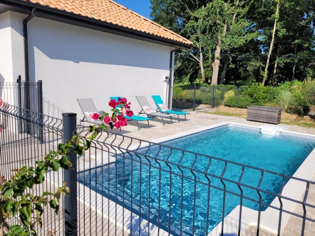 Maison Neuve Bord De Dordogne Lanzac ภายนอก รูปภาพ